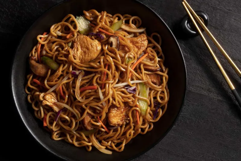 house lo mein