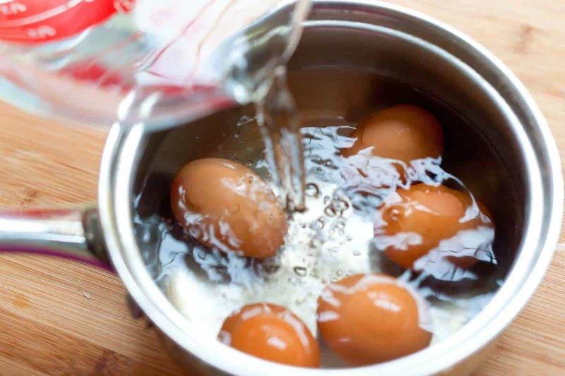 how to boil eggs step by step
