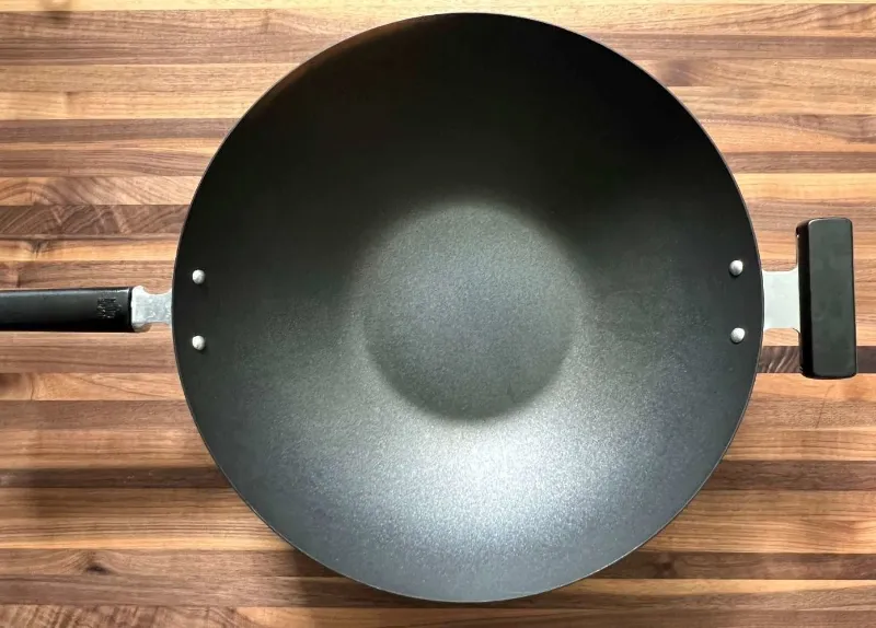 Carbon Steel Vs Cast Iron Wok