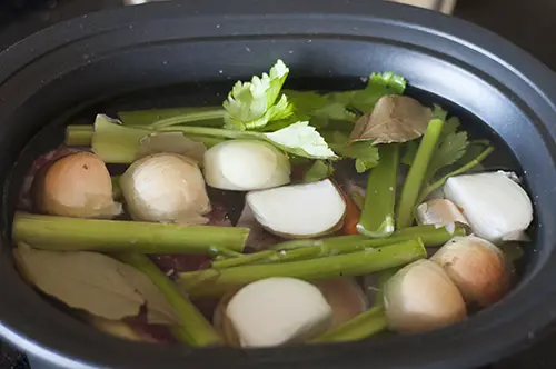 Homemade Beef Broth