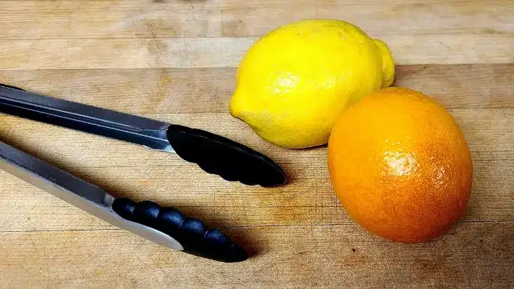 Best Kitchen Tongs Review In 2024   Kitchen Tongs Orange Lemon 3.webp