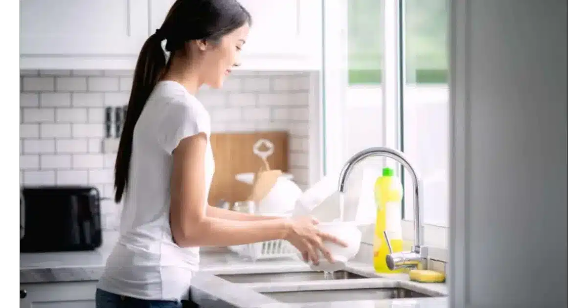 kitchen faucets under 200
